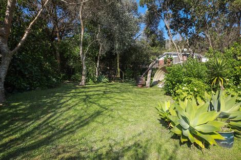 Photo of property in 13 Firth View Road, Te Puru, Thames, 3575