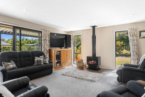 Photo of property in 11 Crawford Close, Amberley, 7410