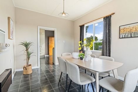 Photo of property in 3 Winchester Street, Levin, 5510