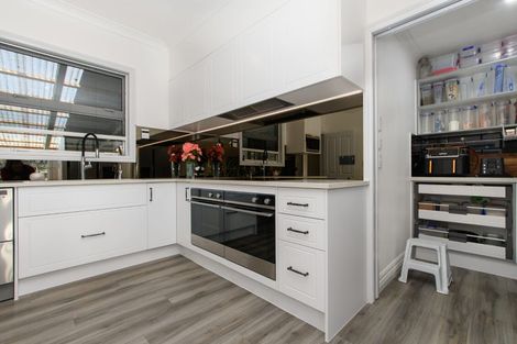 Photo of property in 298b Belk Road, Omanawa, 3171