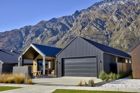 Photo of property in 67 Spur Ridge Rise, Jacks Point, 9371