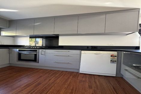 Photo of property in 59h Astley Avenue, New Lynn, Auckland, 0600