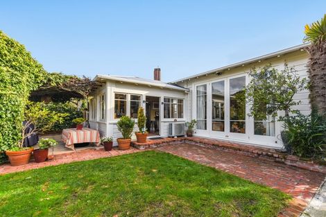 Photo of property in 91 Mount Street, Nelson South, Nelson, 7010