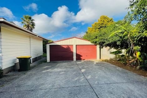 Photo of property in 96 Kayes Road, Pukekohe, 2120