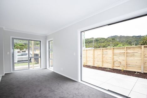 Photo of property in 4a Horoeka Street, Stokes Valley, Lower Hutt, 5019