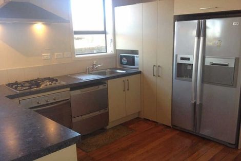 Photo of property in 111 Condell Avenue, Papanui, Christchurch, 8053