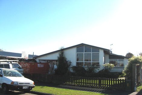 Photo of property in 15 Cardinal Drive, Hillmorton, Christchurch, 8025