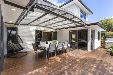 Photo of property in 43 Kenmure Avenue, Forrest Hill, Auckland, 0620