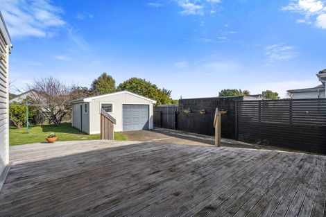Photo of property in 41 Fairfield Avenue, Fairfield, Lower Hutt, 5011