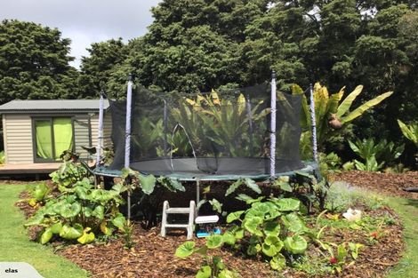 Photo of property in 704 Ngunguru Road, Glenbervie, Whangarei, 0173