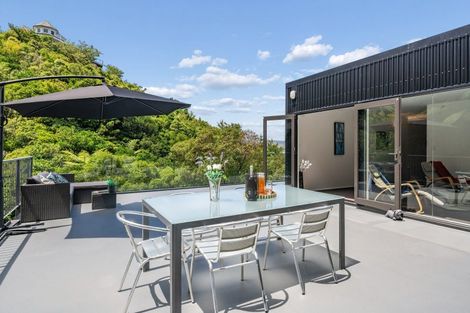 Photo of property in 18 Korokoro Road, Korokoro, Lower Hutt, 5012