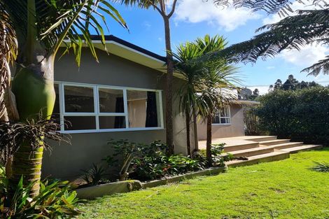 Photo of property in 64 Te Henga Road, Waitakere, Henderson, 0781