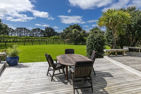 Photo of property in 296 Oaia Road, Muriwai, Waimauku, 0881