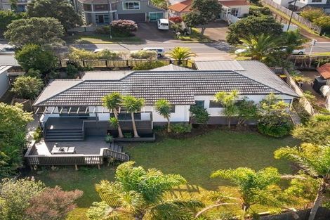 Photo of property in 7 Graham Collins Drive, Windsor Park, Auckland, 0632