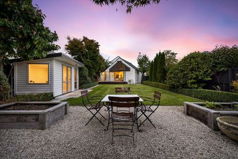 Photo of property in 9 Kotare Street, Fendalton, Christchurch, 8041