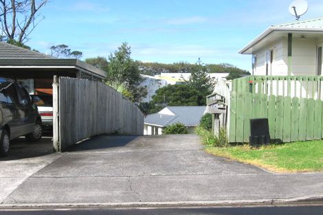 Photo of property in 7 Kinvig Place, Ranui, Auckland, 0612