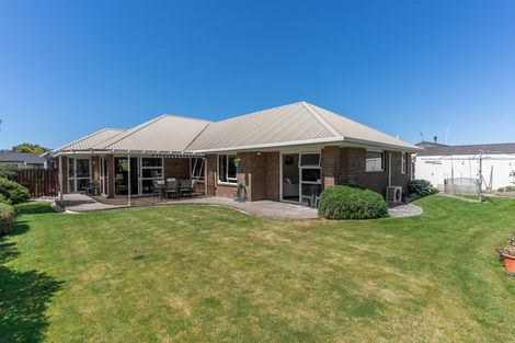 Photo of property in 10 Addison Place, Halswell, Christchurch, 8025