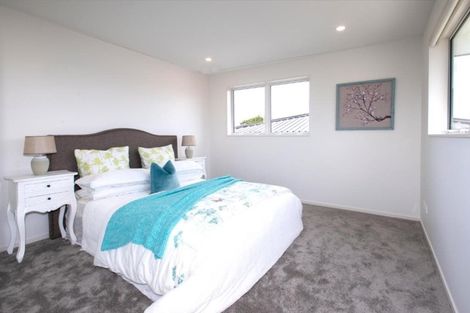 Photo of property in 30b Coniston Avenue, Te Atatu South, Auckland, 0610