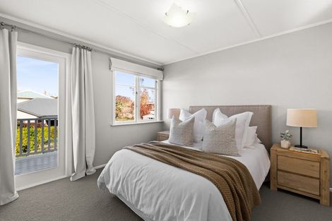 Photo of property in 86 Te Mata Road, Havelock North, 4130