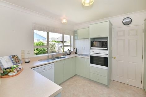 Photo of property in 139b Centreway Road, Orewa, 0931