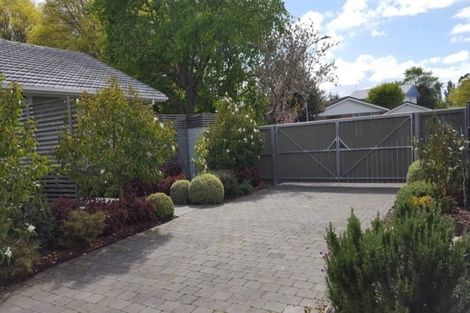 Photo of property in 9 Bullock Place, Ilam, Christchurch, 8041