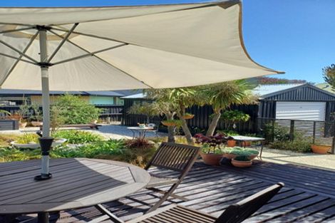 Photo of property in 276 Keyes Road, New Brighton, Christchurch, 8083