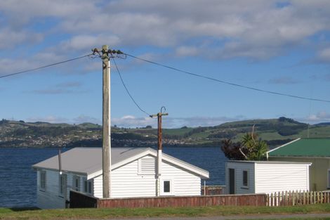 Photo of property in 4/203 Lake Terrace, Waipahihi, Taupo, 3330