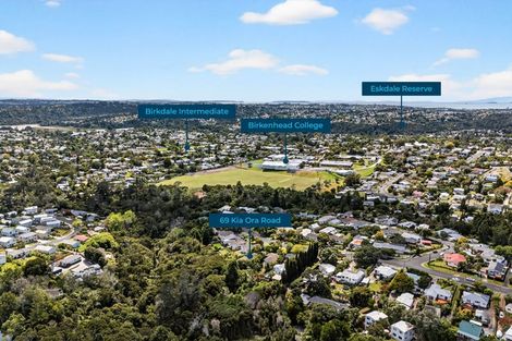 Photo of property in 69 Kia Ora Road, Beach Haven, Auckland, 0626