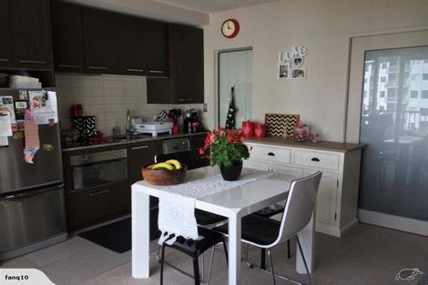 Photo of property in Shoal Haven Apartments, 112a/130 Anzac Street, Takapuna, Auckland, 0622