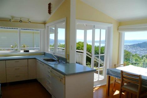 Photo of property in 29 Karepa Street, Brooklyn, Wellington, 6021