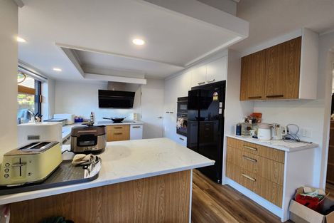 Photo of property in 49 Golfland Drive, Golflands, Auckland, 2013