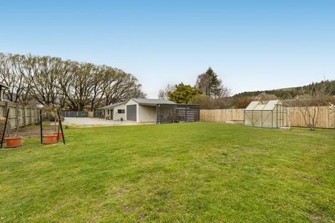 Photo of property in 135 Main Road, Luggate, Cromwell, 9383