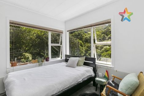 Photo of property in 57 Makara Road, Karori, Wellington, 6012