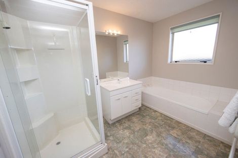 Photo of property in 2/134 Highsted Road, Casebrook, Christchurch, 8051