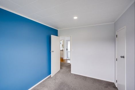 Photo of property in 4 Upham Crescent, Taradale, Napier, 4112