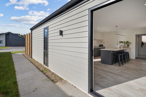 Photo of property in 5 Williams Crescent, Alexandra, 9320