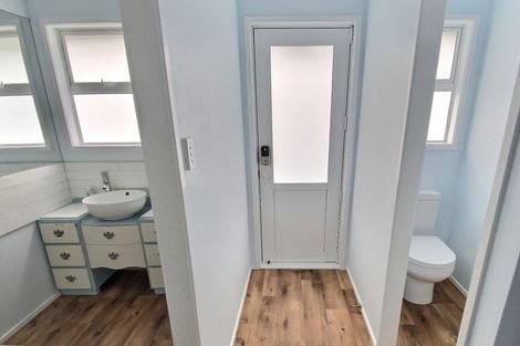 Photo of property in 7b Taylor Road, Papamoa Beach, Papamoa, 3118