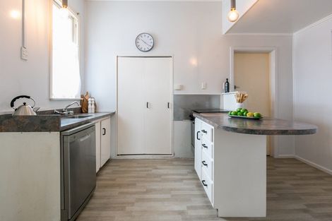 Photo of property in 400 Nelson Street North, Hastings, 4122