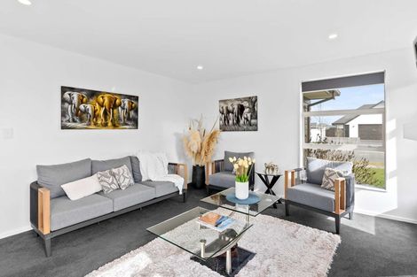 Photo of property in 32 Sutherland Drive, Kaiapoi, 7630