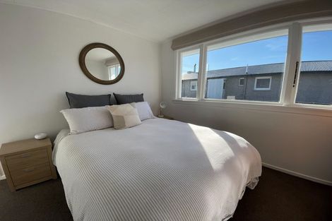 Photo of property in 25 Park Street, Winton, 9720