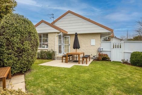 Photo of property in 83 Dunbarton Street, Redwood, Christchurch, 8051