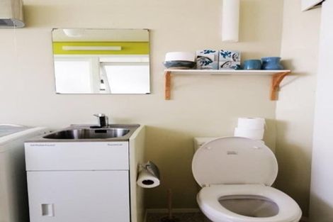 Photo of property in 10 Paramu Avenue, Birkdale, Auckland, 0626