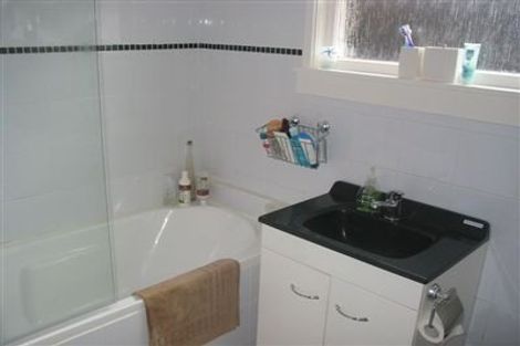 Photo of property in 3/13 Armadale Road, Remuera, Auckland, 1050