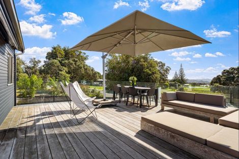 Photo of property in 34 Omaha Drive, Omaha, 0986