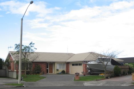 Photo of property in 22 Hyatt Grove, Greenmeadows, Napier, 4112