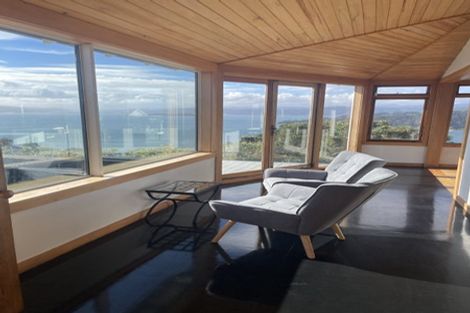 Photo of property in 17 Palliser Road, Roseneath, Wellington, 6011