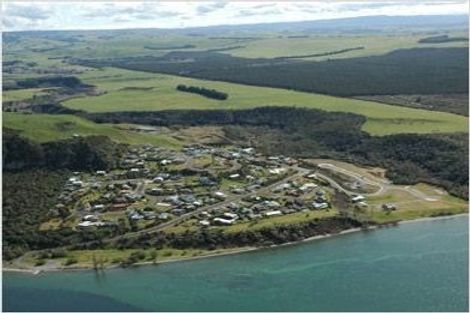 Photo of property in 29 Turangitukua Terrace, Kuratau, Turangi, 3381