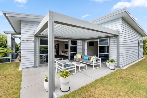 Photo of property in 22 Stace Hopper Drive, One Tree Point, 0118