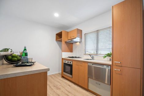 Photo of property in 14/218 Captain Springs Road, Onehunga, Auckland, 1061