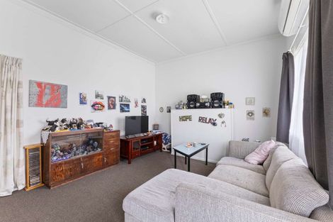 Photo of property in 4 Preston Street, Eltham, 4322
